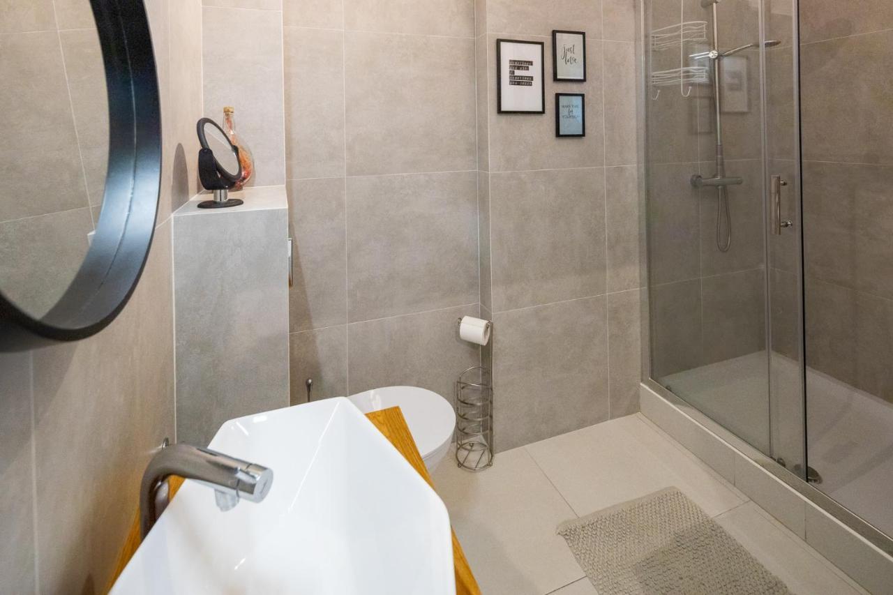 Apartament Zakatek Z Miejscem Parkingowym Bielsko-Biała Ngoại thất bức ảnh
